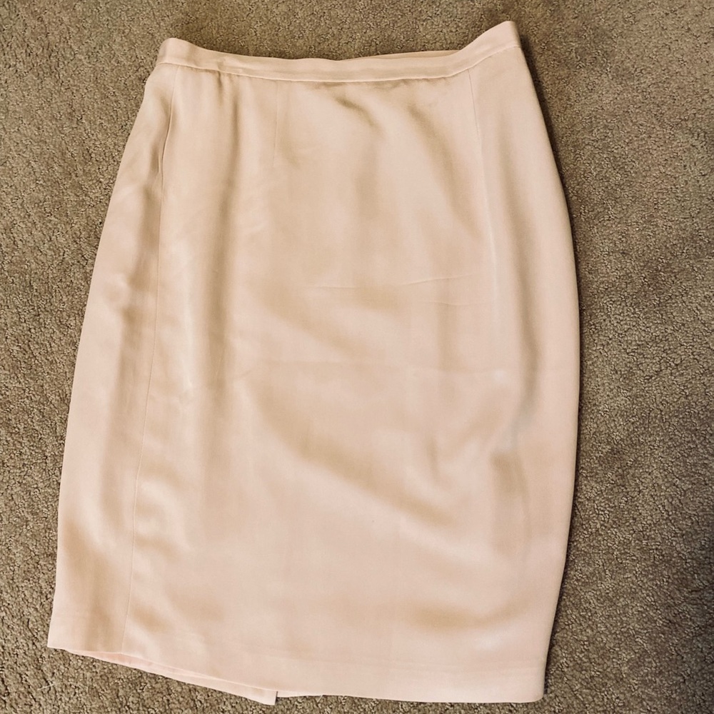 Josephine Chaus - Woman’s silk blush color lined midi pencil skirt, Size: 12